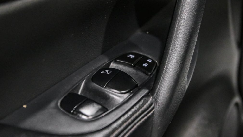 Nissan Rogue SV 2020 d&rsquo;occasion à vendre - 11