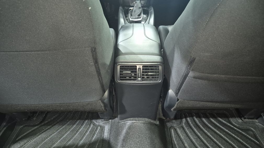 Nissan Rogue SV 2020 d&rsquo;occasion à vendre - 27
