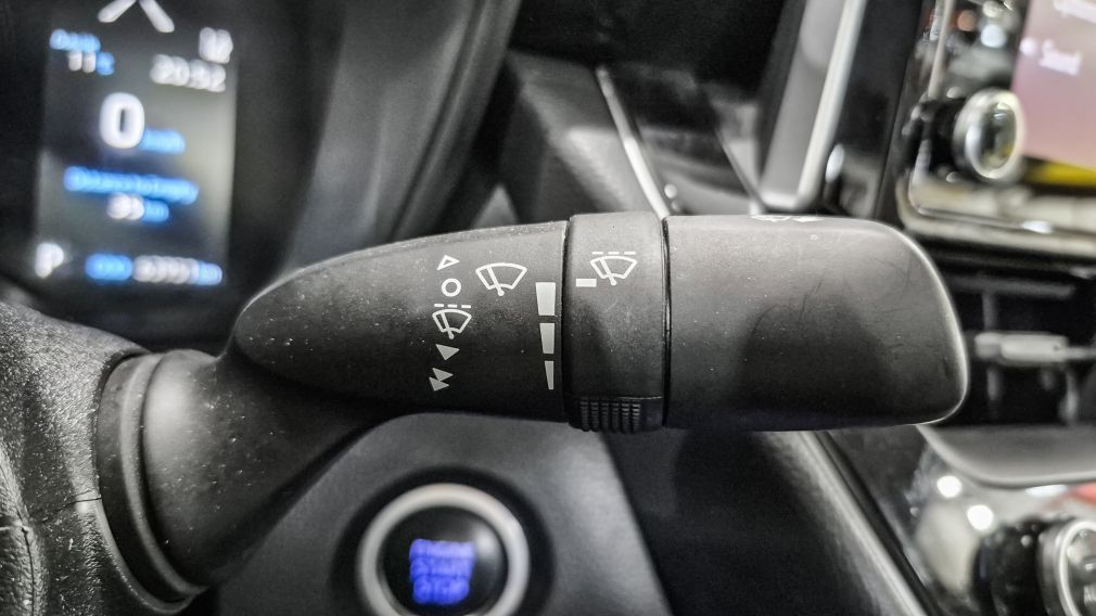 Toyota Corolla LE 2021 d&rsquo;occasion à vendre - 21