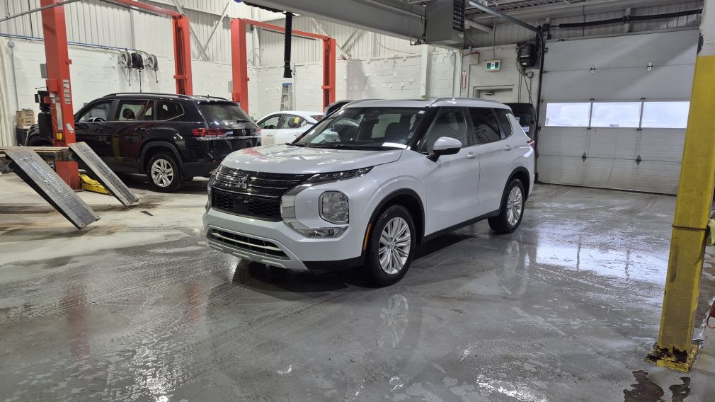 Mitsubishi Outlander SE 2022 d&rsquo;occasion à vendre - 3