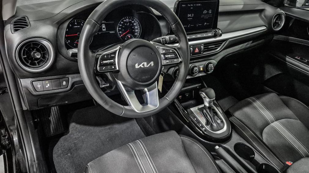 Kia Forte EX 2024 d&rsquo;occasion à vendre - 15
