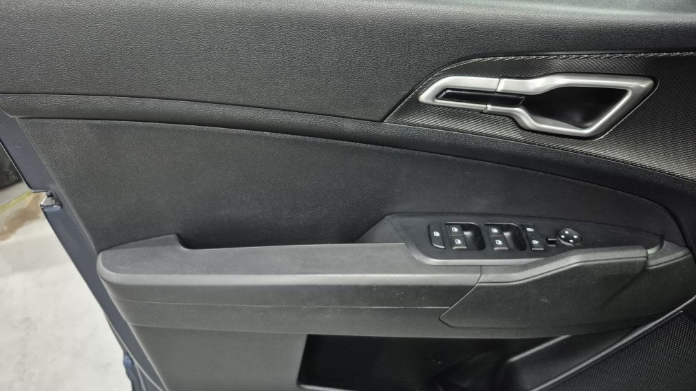 Kia Sportage LX 2023 d&rsquo;occasion à vendre - 10