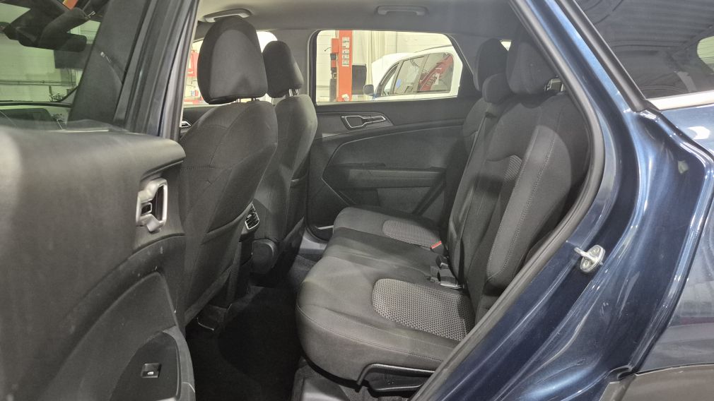 Kia Sportage LX 2023 d&rsquo;occasion à vendre - 26