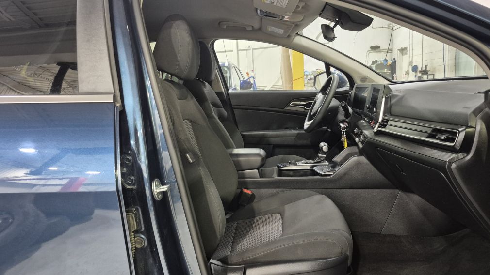 Kia Sportage LX 2023 d&rsquo;occasion à vendre - 13