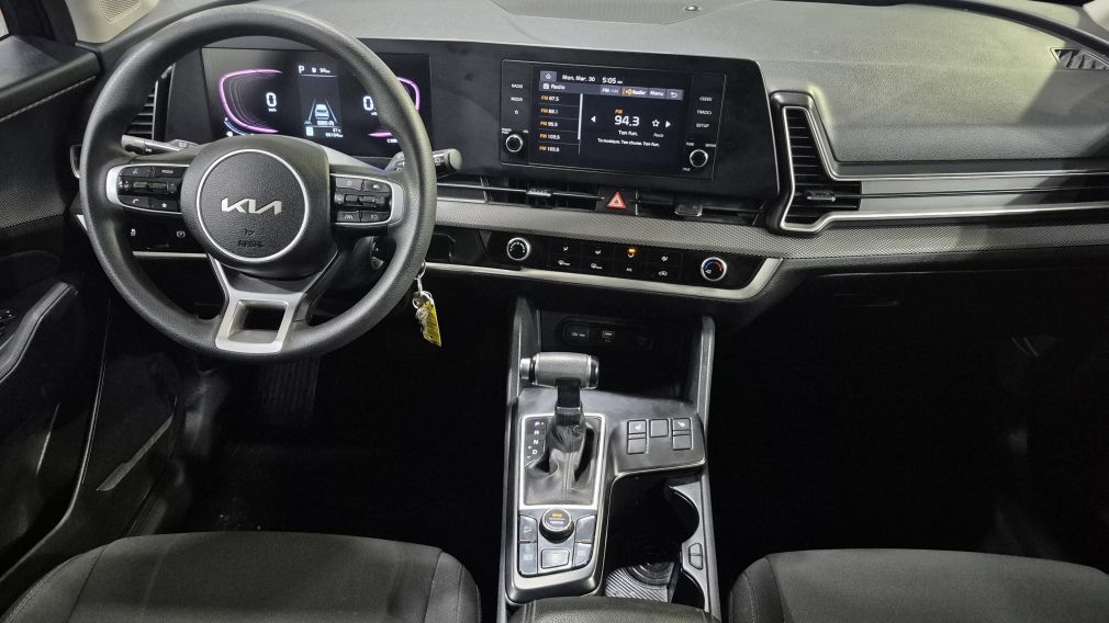 Kia Sportage LX 2023 d&rsquo;occasion à vendre - 21