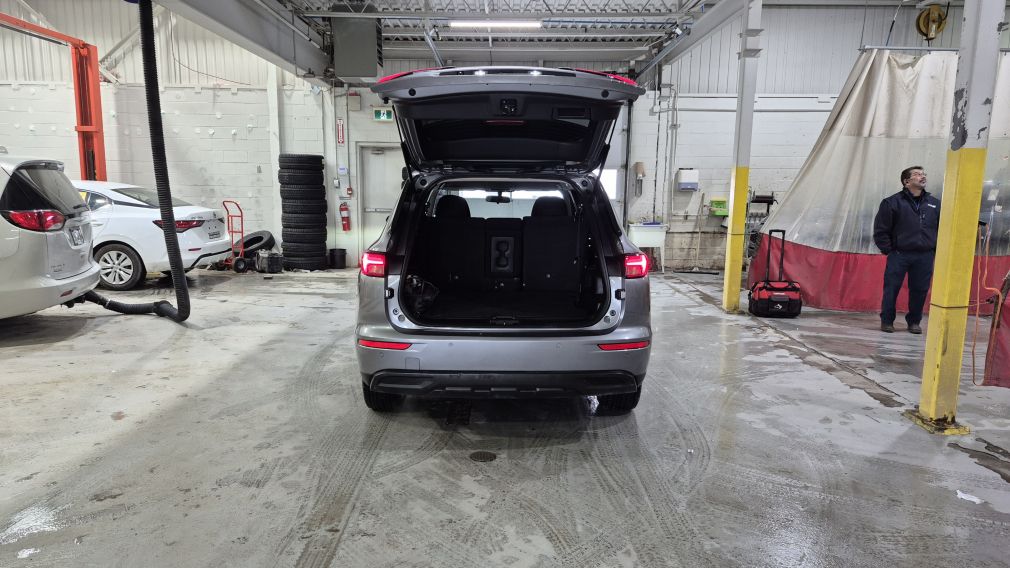 Mitsubishi Outlander PHEV ES 2023 d&rsquo;occasion à vendre - 27