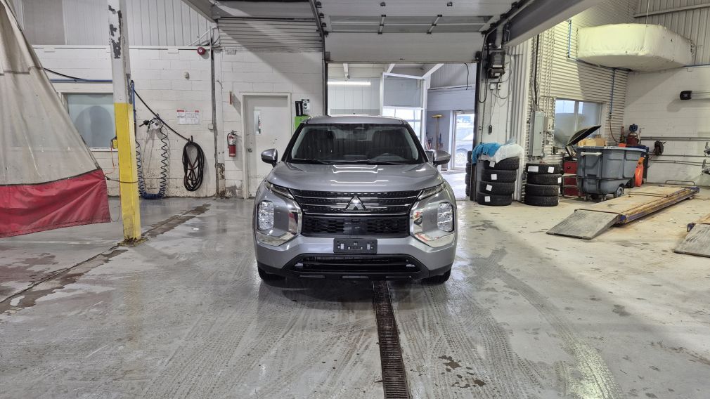 Mitsubishi Outlander PHEV ES 2023 d&rsquo;occasion à vendre - 2