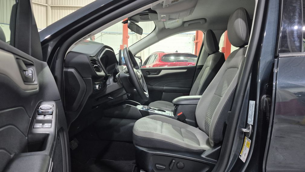 Ford Escape SE Plug-In Hybrid 2022 à vendre à Donnacona - 11