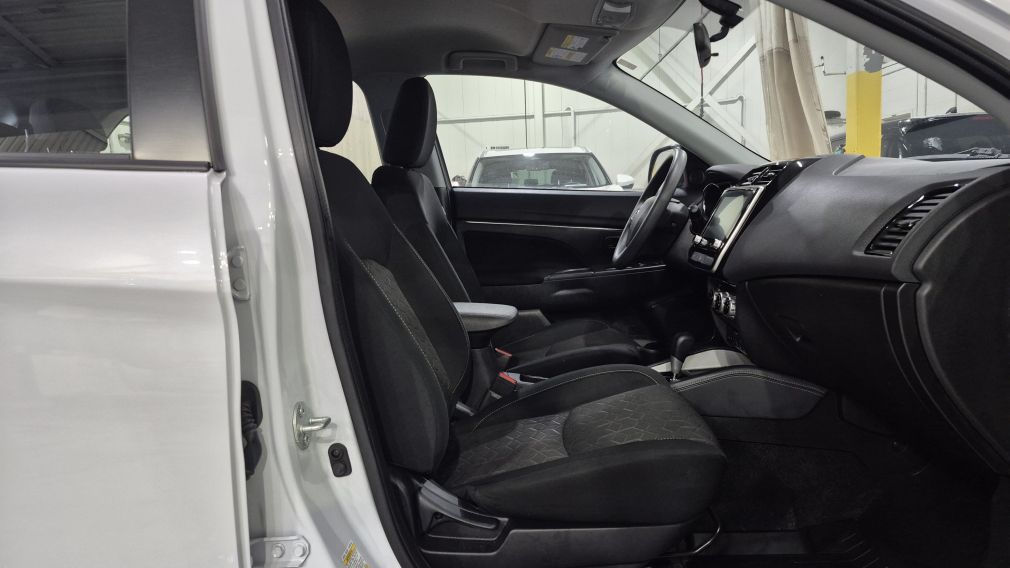 Mitsubishi RVR ES 2023 d&rsquo;occasion à vendre - 13
