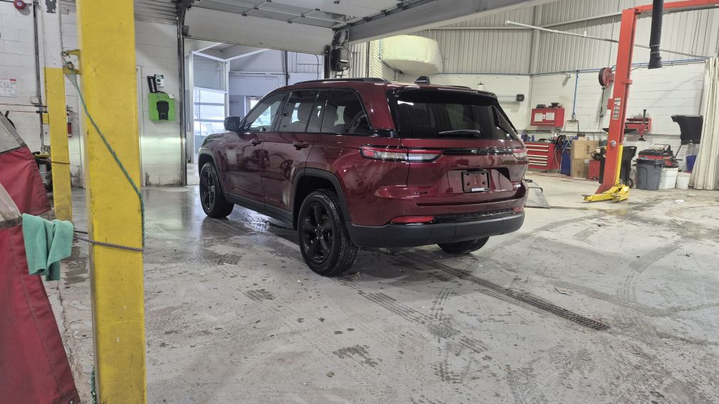 Jeep Grand Cherokee Altitude 2023 d&rsquo;occasion à vendre - 5