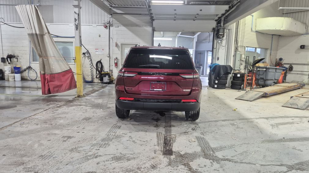 Jeep Grand Cherokee Altitude 2023 d&rsquo;occasion à vendre - 6
