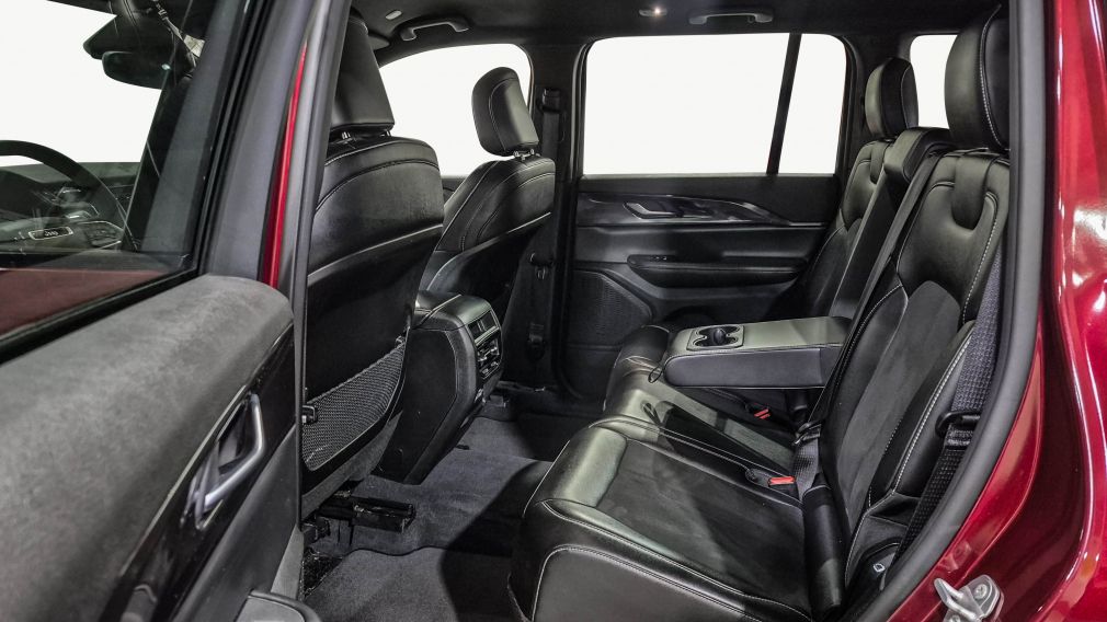 Jeep Grand Cherokee Altitude 2023 d&rsquo;occasion à vendre - 24