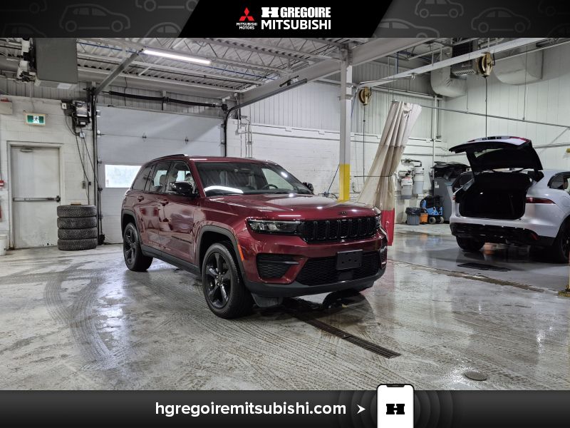 2023 Jeep Grand Cherokee Altitude 4WD
