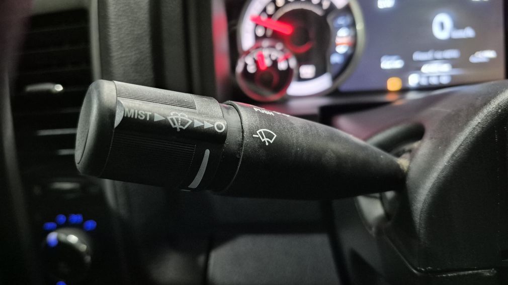 Ram 1500 Express 2023 d&rsquo;occasion à vendre - 16