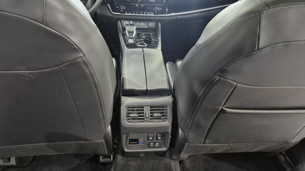 Nissan Rogue SL 2023 d&rsquo;occasion à vendre - 24