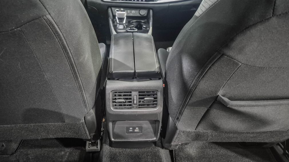 Nissan Rogue SV Moonroof 2023 d&rsquo;occasion à vendre - 23