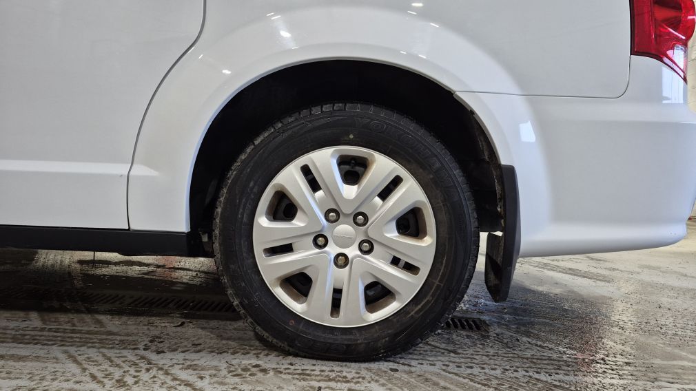 Dodge GR Caravan Canada Value Package 2019 d&rsquo;occasion à vendre - 9