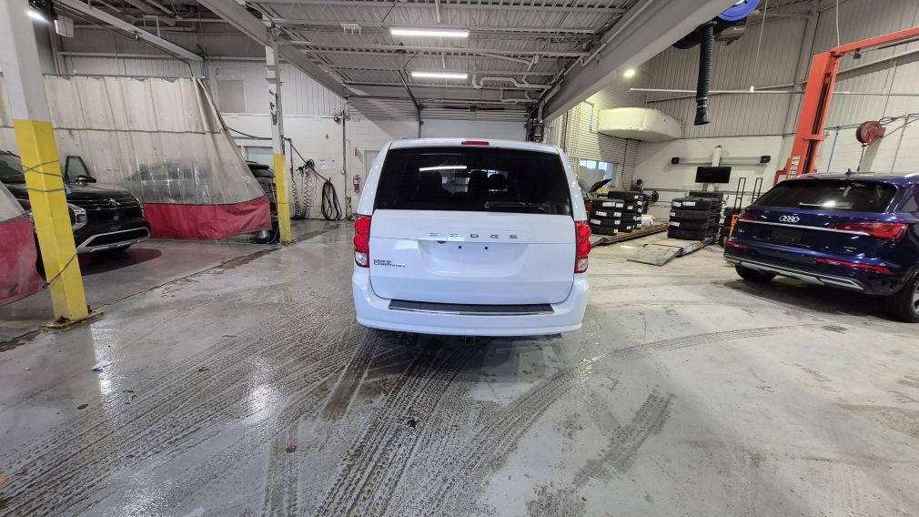 Dodge GR Caravan Canada Value Package 2019 d&rsquo;occasion à vendre - 6