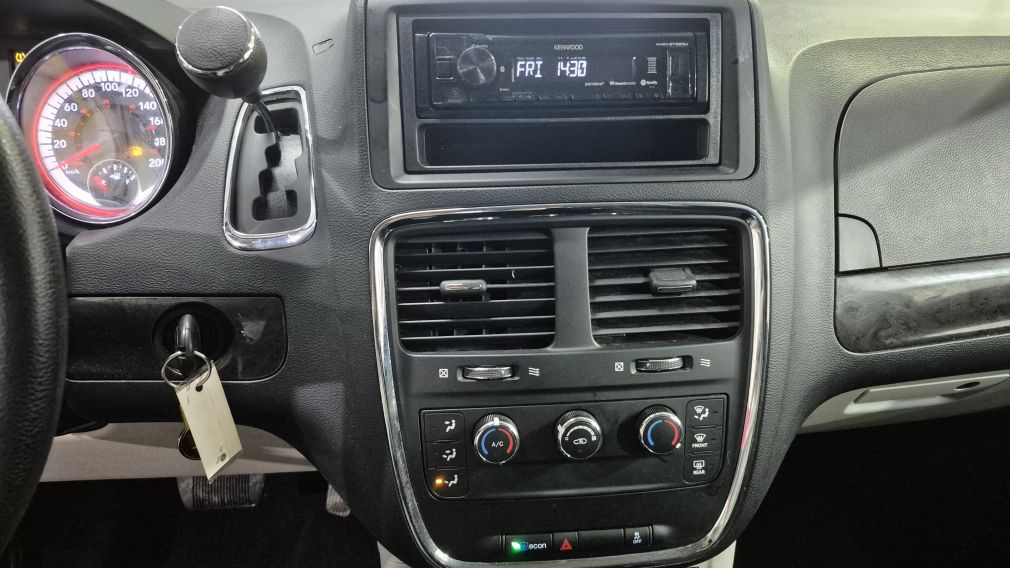 Dodge GR Caravan Canada Value Package 2019 d&rsquo;occasion à vendre - 20