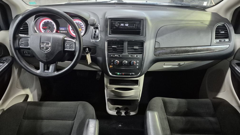 Dodge GR Caravan Canada Value Package 2019 d&rsquo;occasion à vendre - 16