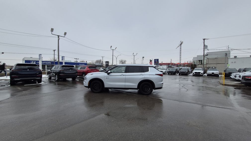 Mitsubishi Outlander PHEV SEL 2023 d&rsquo;occasion à vendre - 4