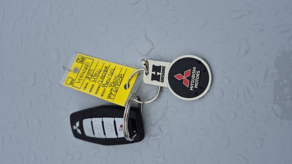 Mitsubishi Outlander PHEV SEL 2023 d&rsquo;occasion à vendre - 9