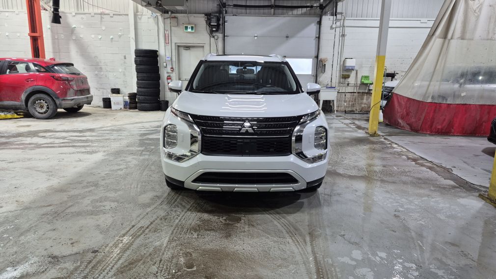 Mitsubishi Outlander PHEV SEL 2023 d&rsquo;occasion à vendre - 2