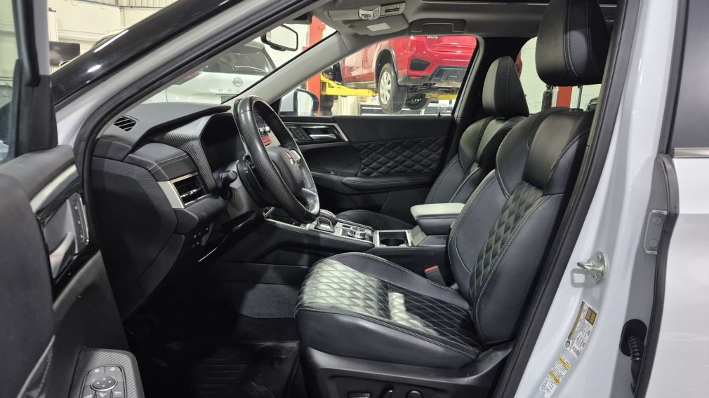 Mitsubishi Outlander PHEV SEL 2023 d&rsquo;occasion à vendre - 11