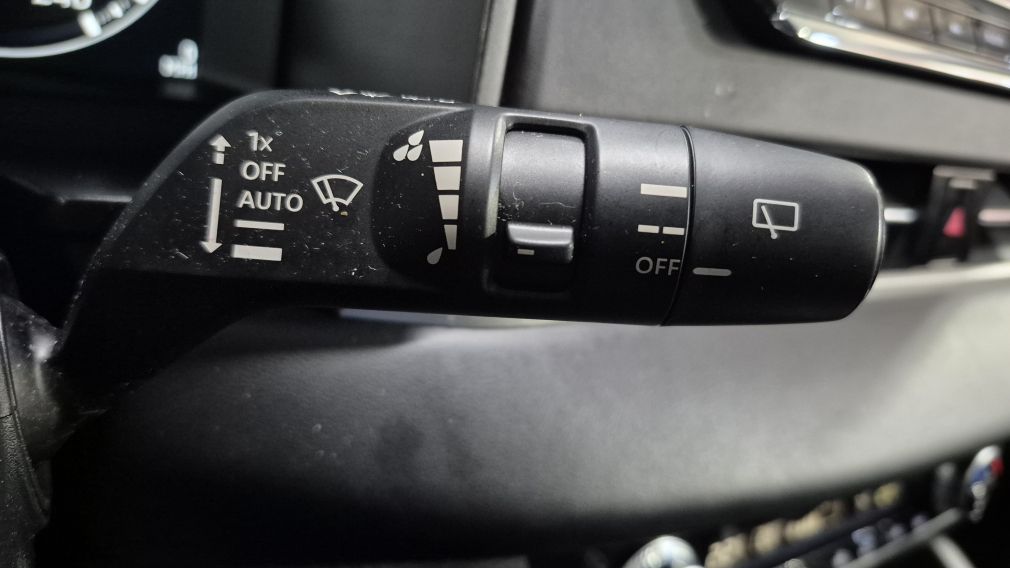 Mitsubishi Outlander PHEV SEL 2023 d&rsquo;occasion à vendre - 21