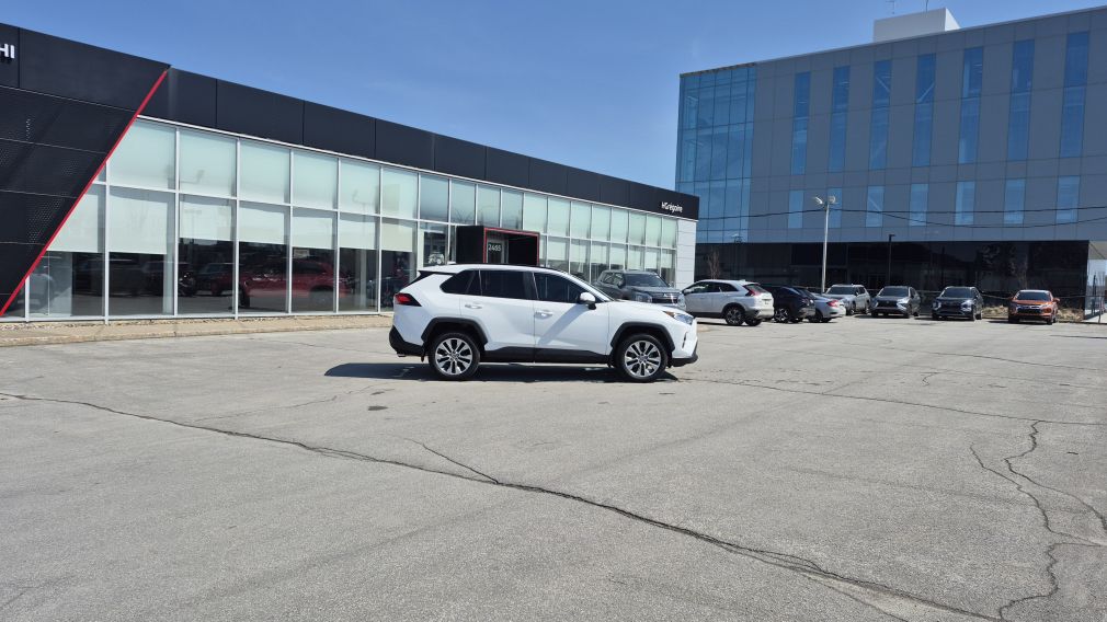 Toyota Rav 4 XLE 2021 d&rsquo;occasion à vendre - 8