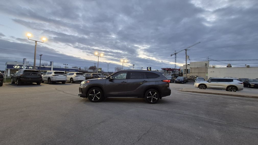 Toyota Highlander XSE 2022 d&rsquo;occasion à vendre - 4