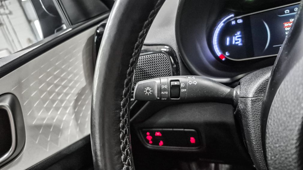 Kia Soul EV Premium 2022 d&rsquo;occasion à vendre - 14