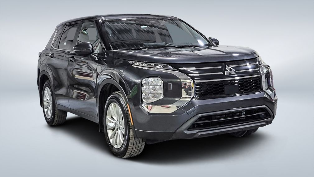 Mitsubishi Outlander ES