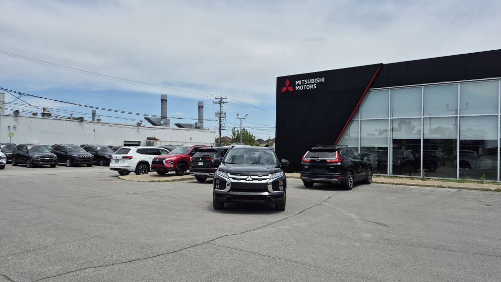Mitsubishi RVR SEL 2023 d&rsquo;occasion à vendre - 2
