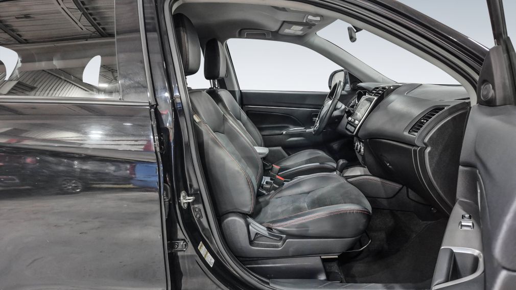 Mitsubishi RVR SEL 2023 d&rsquo;occasion à vendre - 12