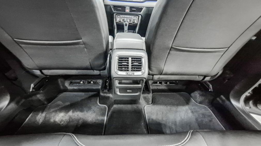 Volkswagen Taos Highline 2024 d&rsquo;occasion à vendre - 24