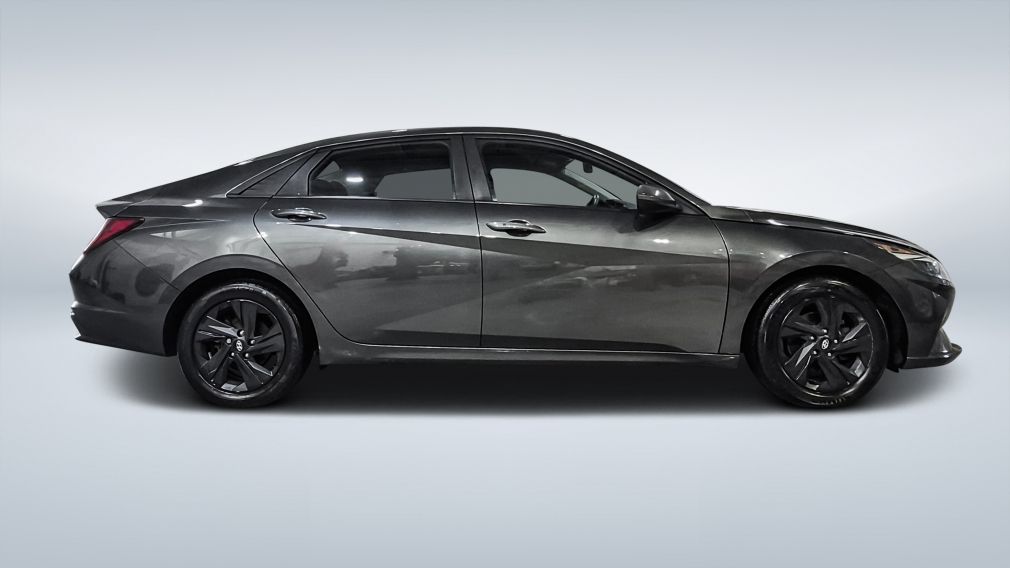 Hyundai Elantra Preferred 2023 d&rsquo;occasion à vendre - 8