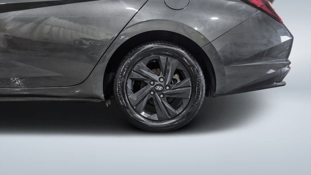 Hyundai Elantra Preferred 2023 d&rsquo;occasion à vendre - 21