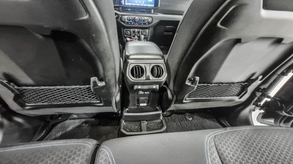 Jeep Wrangler Rubicon 2024 d&rsquo;occasion à vendre - 23