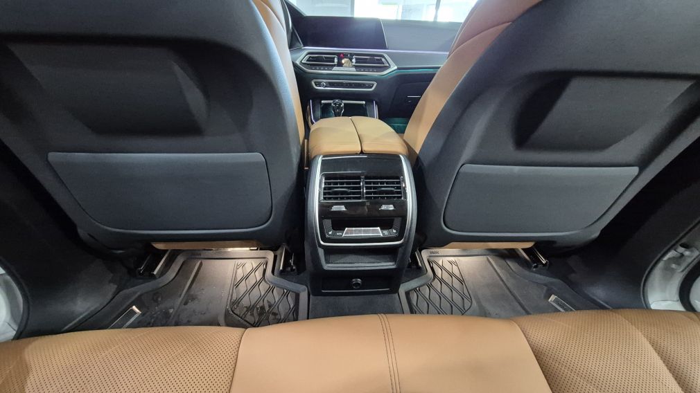 BMW X5 xDrive40i 2023 d&rsquo;occasion à vendre - 24