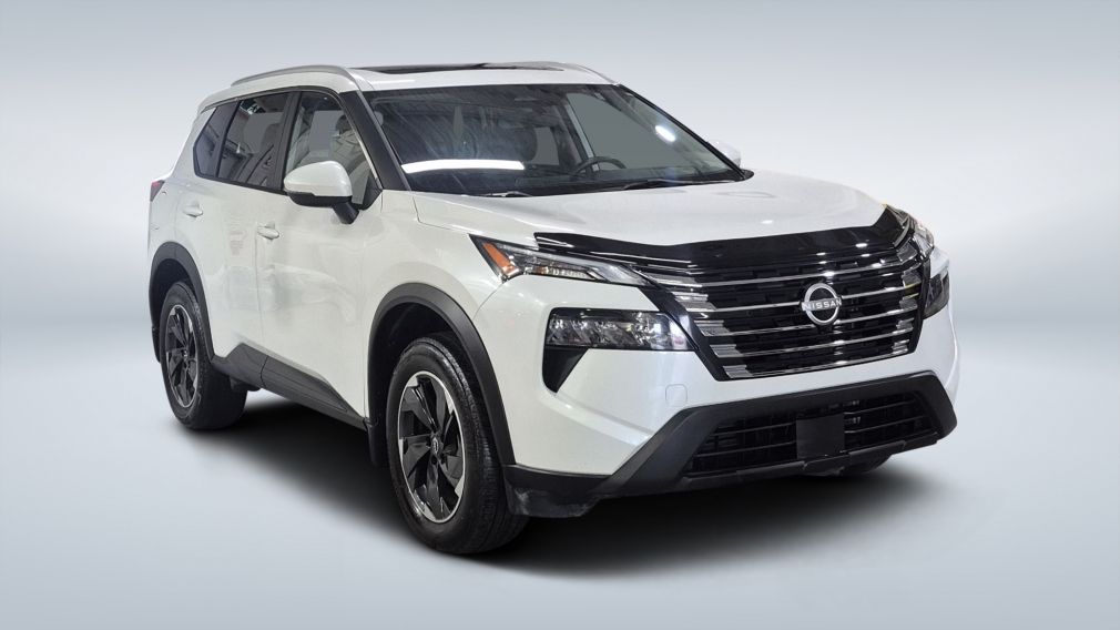 Nissan Rogue SV Moonroof