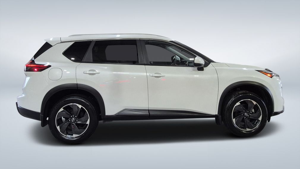 Nissan Rogue SV Moonroof 2024 d&rsquo;occasion à vendre - 8