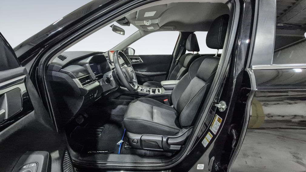Mitsubishi Outlander PHEV ES 2023 d&rsquo;occasion à vendre - 11