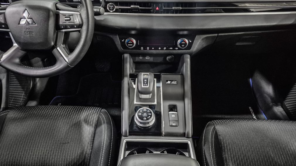 Mitsubishi Outlander PHEV ES 2023 d&rsquo;occasion à vendre - 22