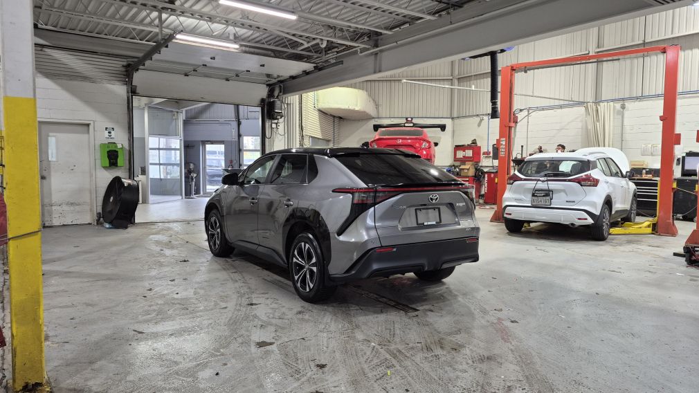Toyota BZ4X XLE 2023 d&rsquo;occasion à vendre - 5