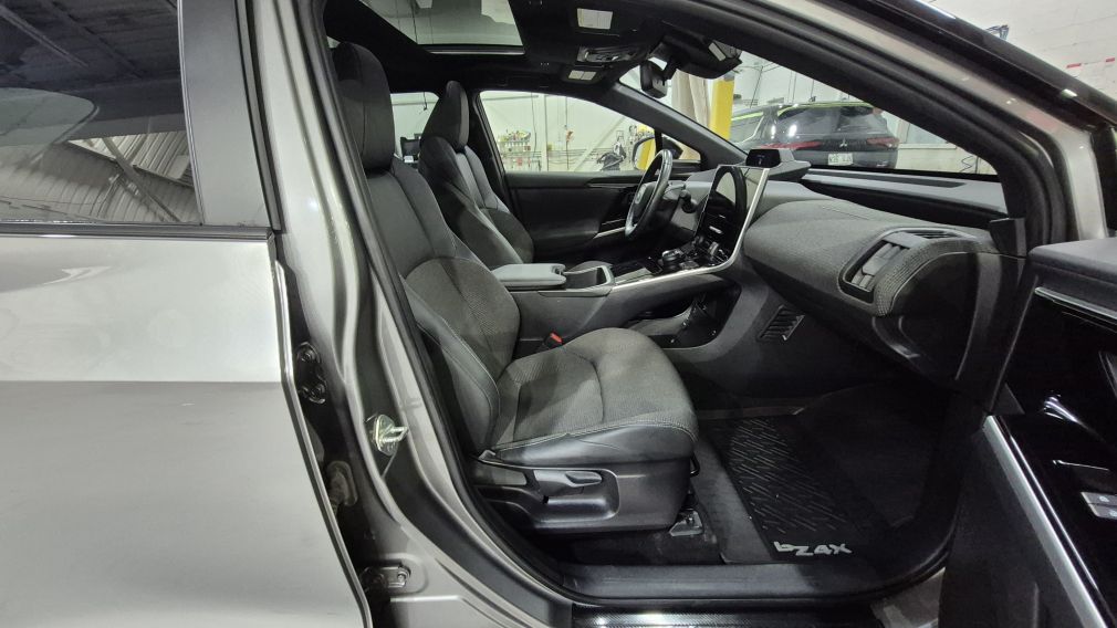 Toyota BZ4X XLE 2023 d&rsquo;occasion à vendre - 14