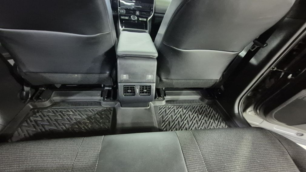Toyota BZ4X XLE 2023 d&rsquo;occasion à vendre - 26