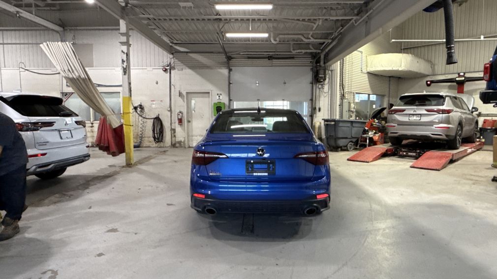 Volkswagen Jetta Manual 2023 à vendre à Trois-Rivières - 6
