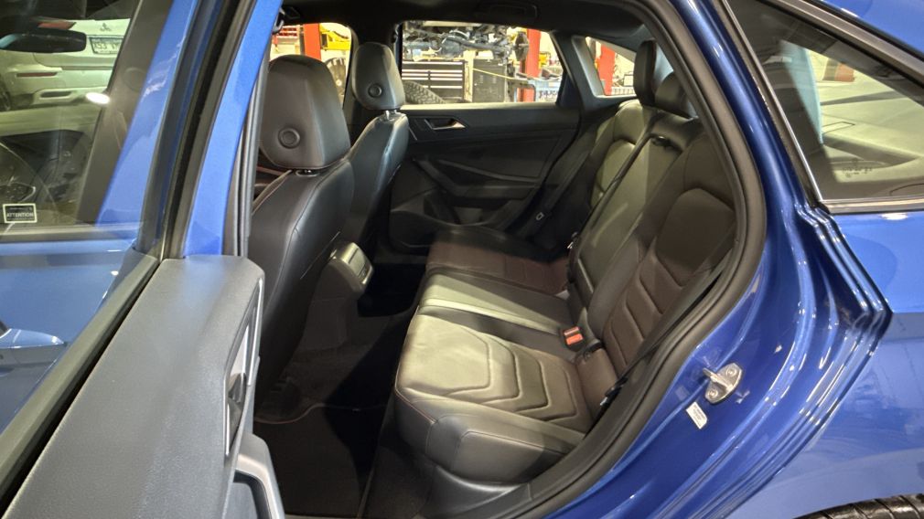 Volkswagen Jetta Manual 2023 à vendre à Trois-Rivières - 27