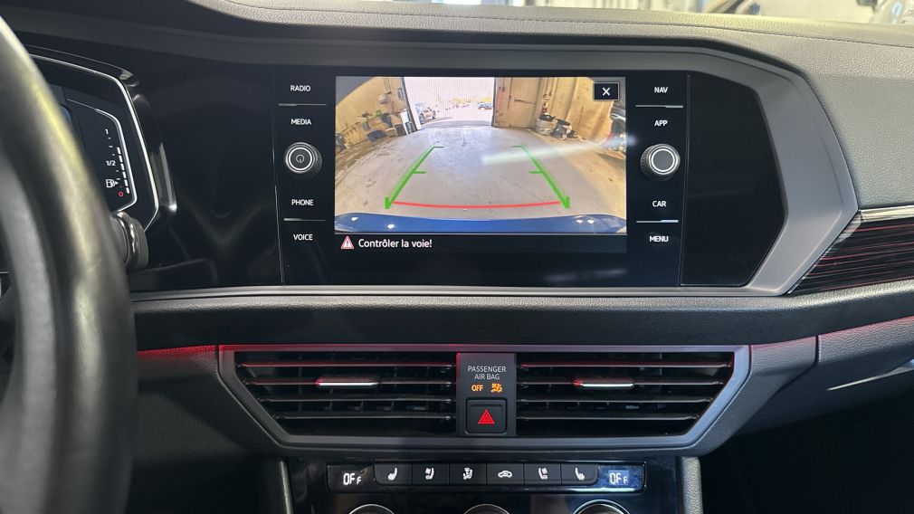Volkswagen Jetta Manual 2023 à vendre à Trois-Rivières - 25
